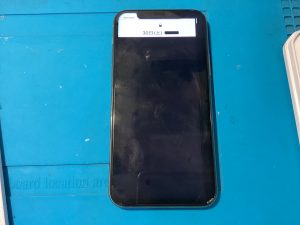 画面が真っ黒…液晶漏れしたiPhone11 Proを修理しました！ | スマホ修理